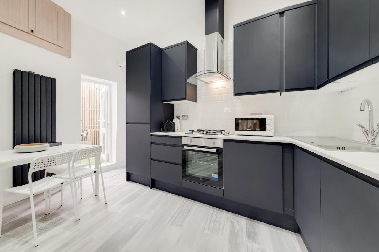 Lovely 4 Bed Apartment Perfect For Families! Λονδίνο Εξωτερικό φωτογραφία